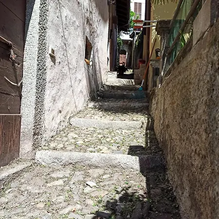 Fontanino - Casetta Nel Borgo Vicino Al Lago Casa vacanze *